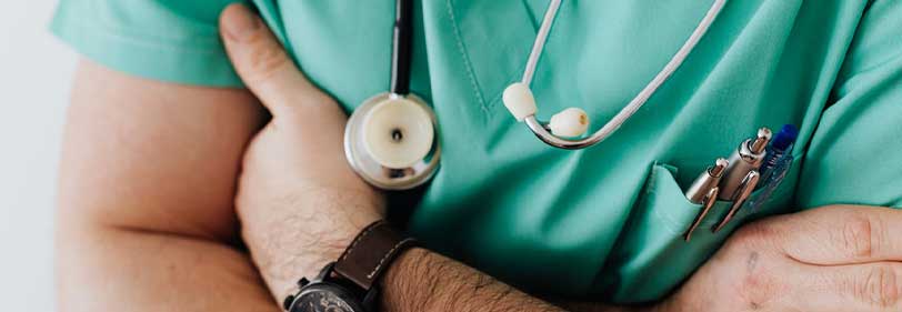 Navigating Medical Malpractice Cases with a Skilled Personal Injury Attorney